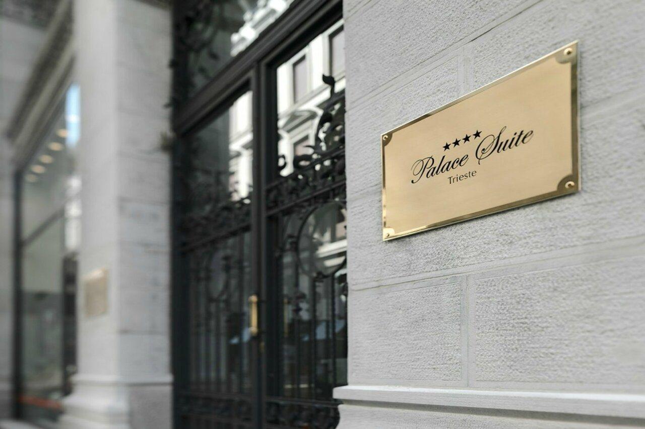Palace Suite Trieste Esterno foto
