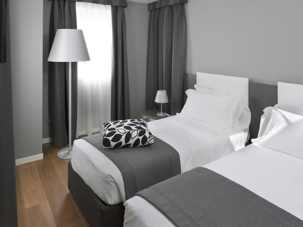 Palace Suite Trieste Esterno foto
