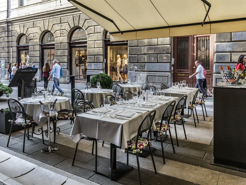Palace Suite Trieste Esterno foto